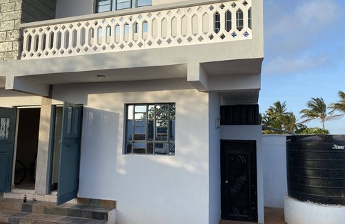 Galu Apartment | Small 2 bedroom house on Golini ridge