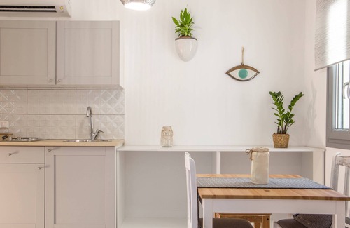 Andros Town Bed & Breakfast | Small Paradise - Suite in Nature