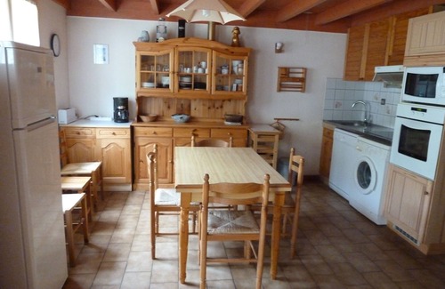 Cauterets Ski Chalet | Small semi-detached chalet cauterets