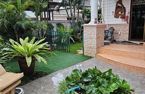 San Sai House | Small separate 1 BR, air conditioned house with swimming pool.