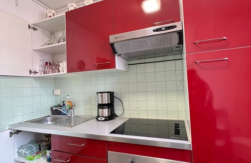 Amerique Apartment | Small village ambiance apartment 1km to Paris