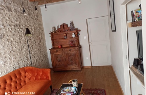 Sainte-Ramee House | Small village in the vineyards, close to the Gironde estuary