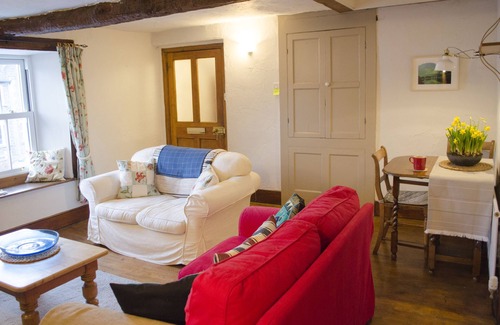 Staveley Cottage | Smithy Cottage Staveley - Cosy Lake District Retreat