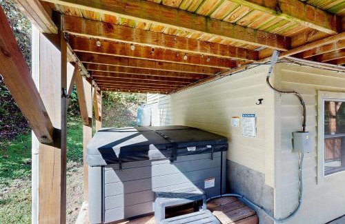 Maggie Valley House | Smoky View Retreat