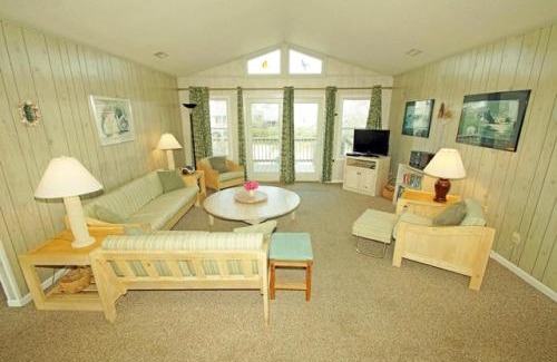 South Nags Head House | SN116- Daube