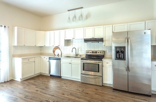 Apalachicola House | SNOWBIRDS WELCOME!nApalachicola Southern Charm