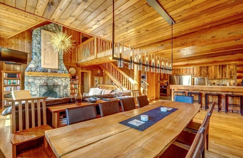 Nordic Estates Ski Chalet | Snowridge Chalet 7