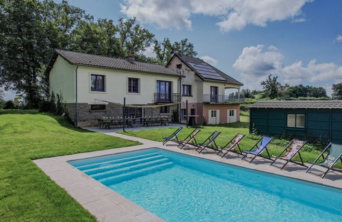 Servilly Villa | So Villa Les Ruets (03) - Heated swimming pool - City Stadium- 2h Lyon - 30p.