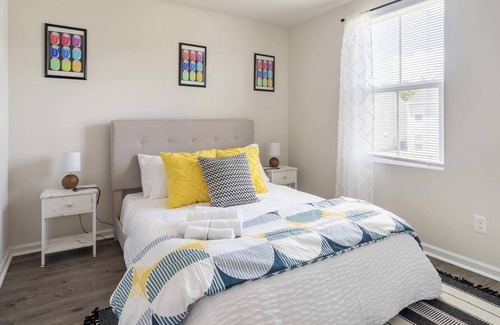 Columbia House | Soda City Retreat