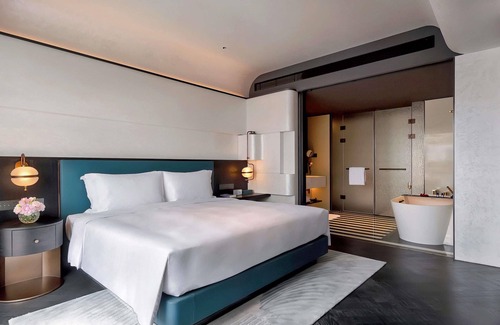 Haining Road Hotel | Sofitel Shanghai North Bund