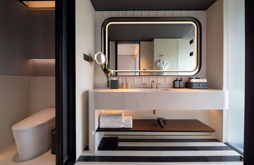 Haining Road Hotel | Sofitel Shanghai North Bund