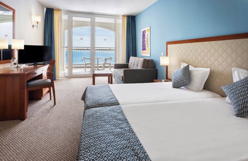 Obzor Hotel | Sol Luna Bay Resort