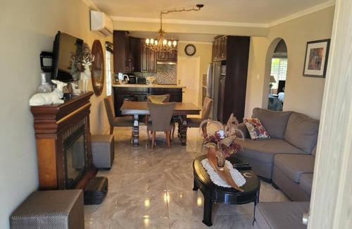 St. Ann's Bay House | Soleil House with a view