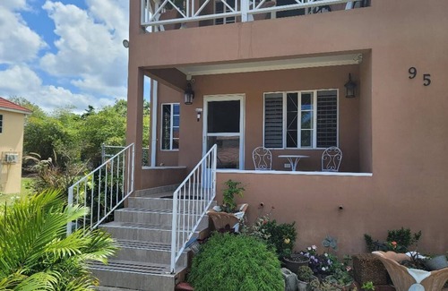 St. Ann's Bay House | Soleil House with a view