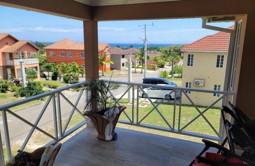 St. Ann's Bay House | Soleil House with a view