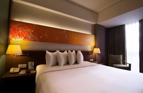 Tangerang Hotel | Soll Marina Hotel Serpong