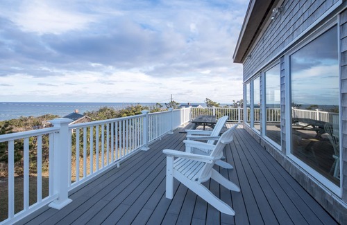 South Wellfleet Cottage | Solymar - Fabulous Oceanfront - 150 steps to stairs to the Beach!