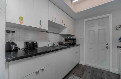 Biscayne Park House | SOLYMAR II MIAMI BEACH HOUSE