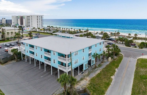 Bahama Beach Condo | Somerset #101
