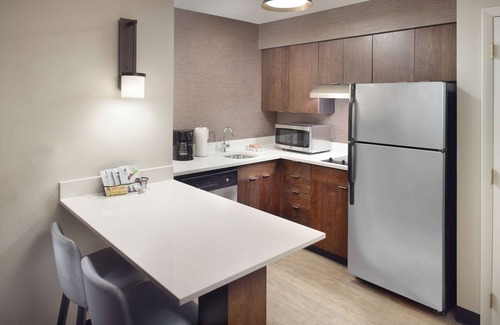 Morrisville Hotel | Sonesta ES Suites Raleigh Durham Airport Morrisville