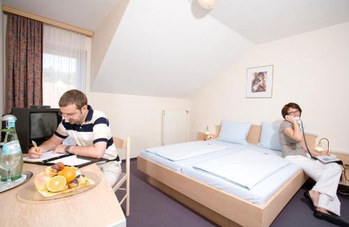 Waldmuenchen Hotel | Sonnenhotel Bayerischer Hof - All Inklusive - 9 November bis 22 Dezember Kinder bis 6 Jahre gratis
