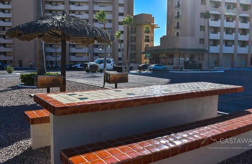 Puerto Penasco Resort | Sonoran Spa Rocky Point by Castaways