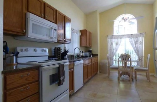 Country Creek Estates Villa | Sonshines Florida VillanPeaceful Getaway and Pool. 5* reviews on Trip Advisor