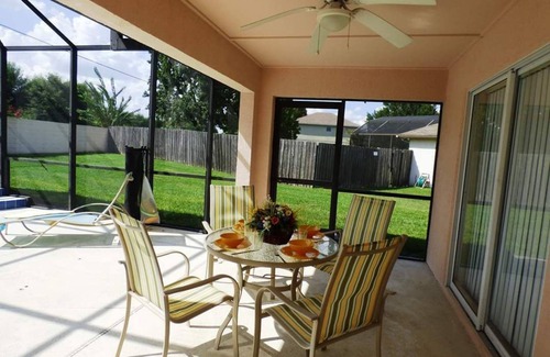 Country Creek Estates Villa | Sonshines Florida VillanPeaceful Getaway and Pool. 5* reviews on Trip Advisor