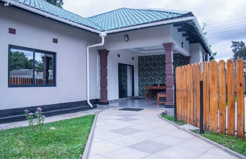 Chiawa Conservancy Villa | Soothing villa with AC in vibrant Lusaka