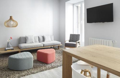 Old Town Apartment | Soraluxe by FeelFree Rentals