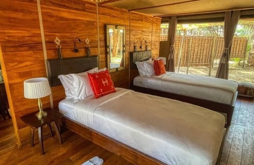 Samburu Hotel | Soroi Larsens Camp