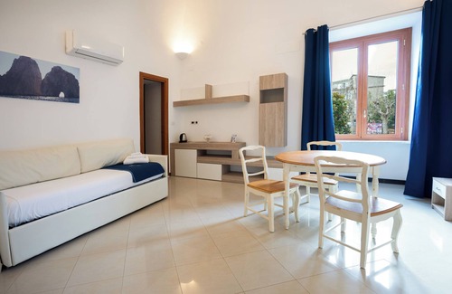 Meta House | Sorrento Coast Relais