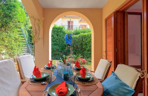 Schiazzano House | Sorrento Villa with garden see view