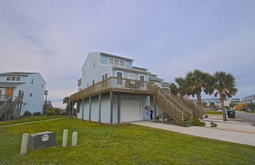 North Topsail Beach House | Soundfront Townhome with 2 Bedrooms