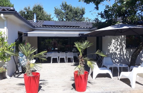 Joyeuse Villa | South Ardèche modern villa with swimming pool (classified 4*)