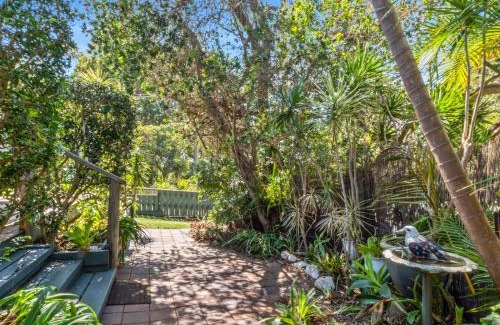 Point Lookout House | South Passage Beach House by Discover Stradbroke