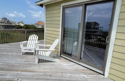 Hatteras Cottage | Southern Star 5 Bedroom Cottage by RedAwning