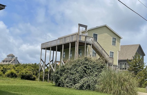 Hatteras Cottage | Southern Star 5 Bedroom Cottage by RedAwning