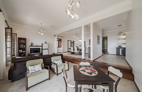 Calheta House | Southern Sunny House, Country house with sea view.