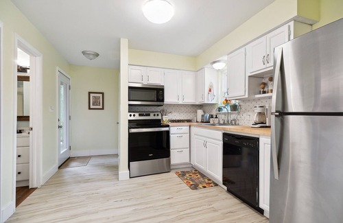 Covington House | Southern Waterfront Home