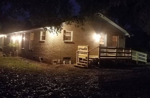 Lillian House | Southern Wind House in quaint & cozy Lillian, ALnFREE Boat Storage