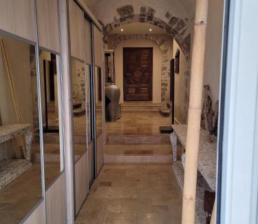 Hyeres City Centre Apartment | Souvenirs d'hier