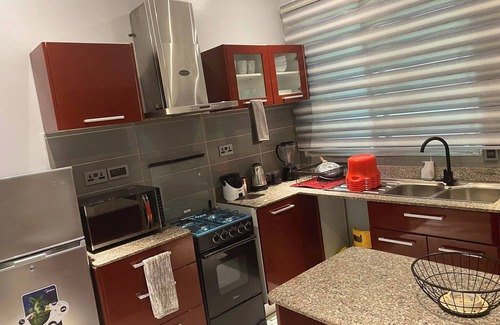 Ofin Apartment | Souz Suites and Apartments