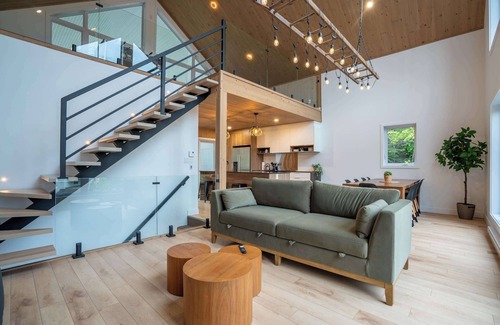 Saint Donat Ski Chalet | Spa, Babyfoot, Total comfort - Le Chouette Chalet