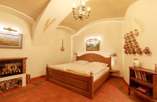 Plzen Bed & Breakfast | Spa Beerland - At The Golden Lamb
