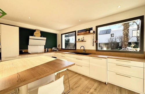 Ploemeur House | Spacieuse maison - Jardin - 5min des plages