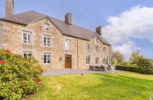 Le Grippon Cottage | Spacious house with large garden in Normandy