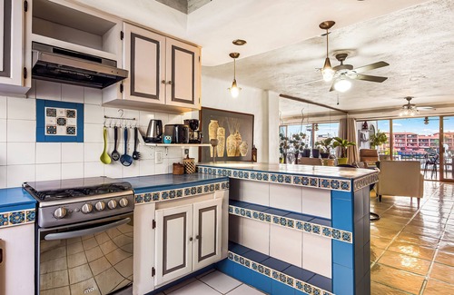 Marina Vallarta Apartment | Spacious 2-bedroom apartment with AC, WiFi in Marina Vallarta.