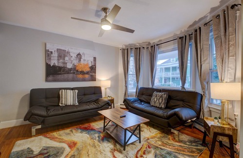 Roxbury Apartment | Spacious 2bd/1ba | Free Parking | 3D TOUR 3581