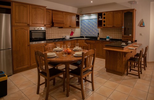 San Tumas Apartment | Spacious 3 bedroom apartment in Marsascala - 3 min from the beach!